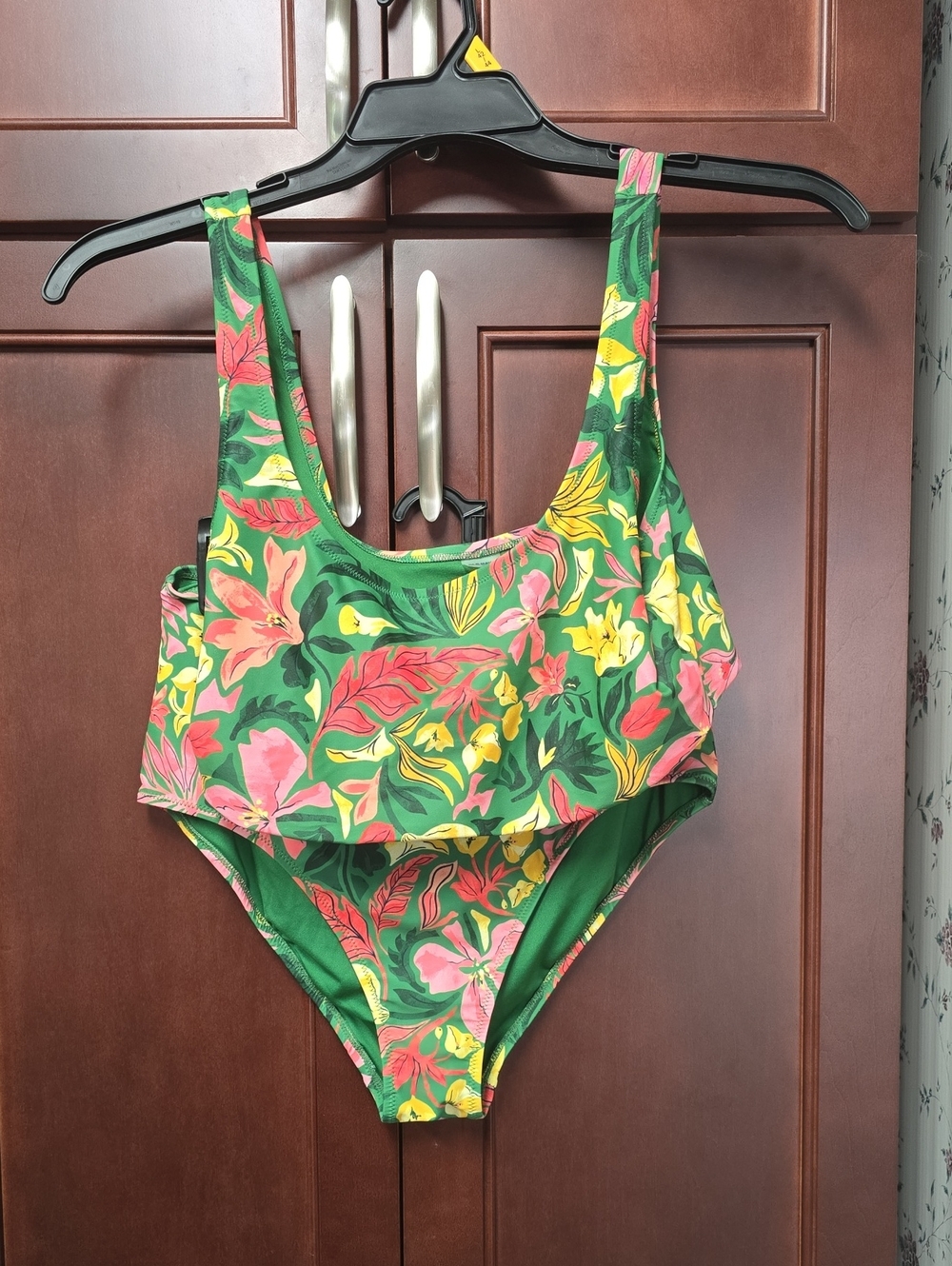 Women's Old Navy Green Floral 2 Piece Swimsuit - Tropical Print Top XL, Bottom L